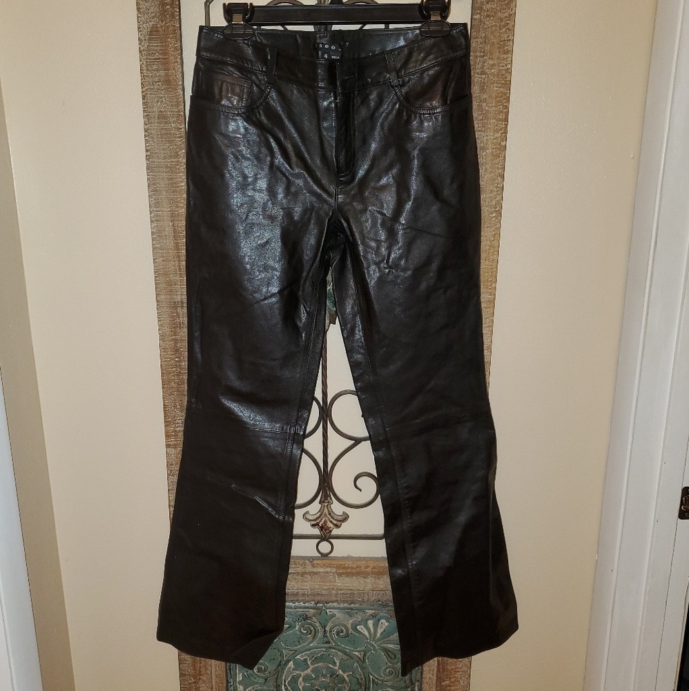 THEORY LEATHER PANTS